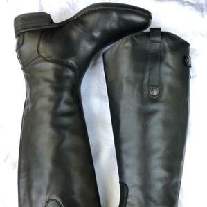 Riding boots